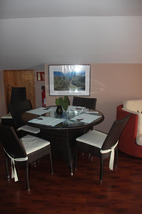 Le Colibri Bed & Breakfast Le Dix-Septieme Exterior photo